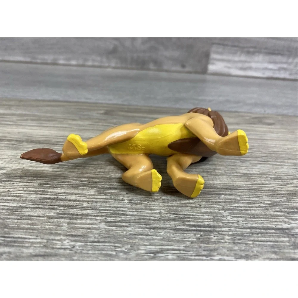 DISNEY MUFASA WALKING FROM LION KING‎ PVC FIGURE CAKE TOPPER